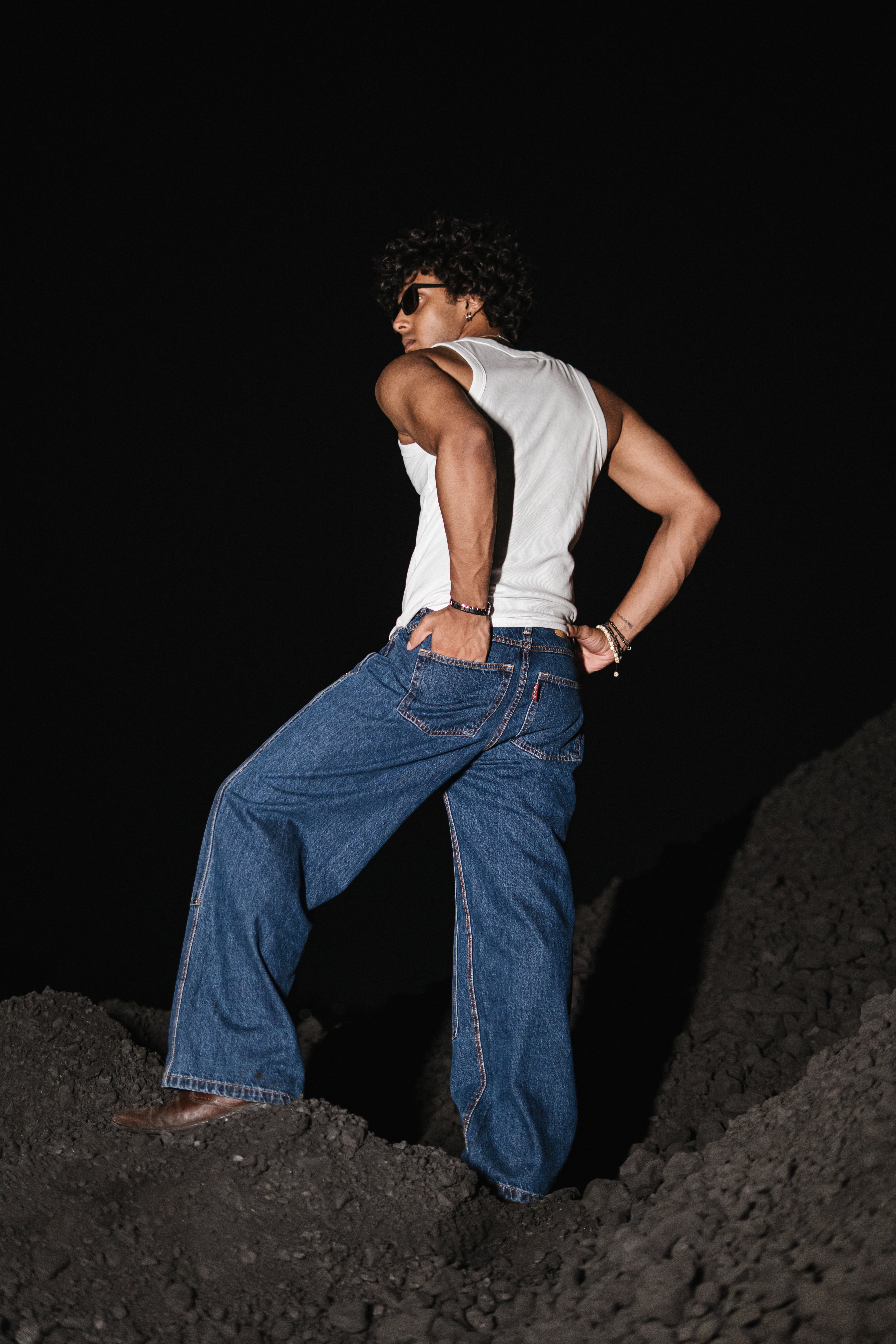 Double knee blue baggy jeans